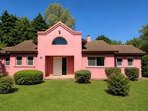 Casa Venta en Club de Campo San Francisco Manzanares Pilar