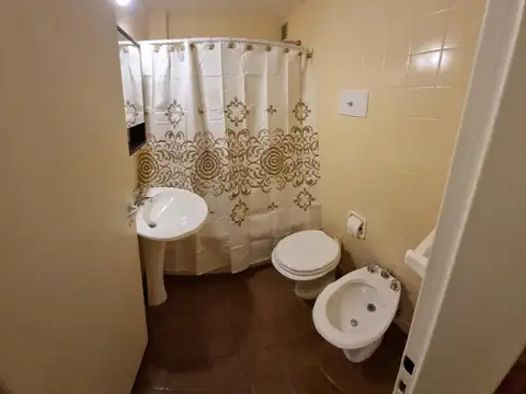 Departamento en Alquiler en Nuestra Señora De Lourdes, $ 650.000