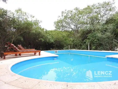 Hotel en Venta en Los Cocos, USD 500.000