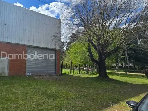 Galpon en Venta en Francisco Álvarez, USD 300.000