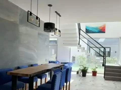 Casa en Venta en Ezeiza, USD 780.000