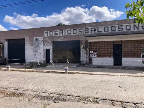Galpon en Alquiler en Remedios de Escalada, $ 3.000.000
