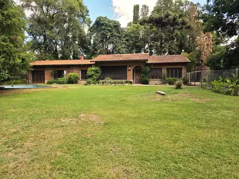 José Hernandez 2100