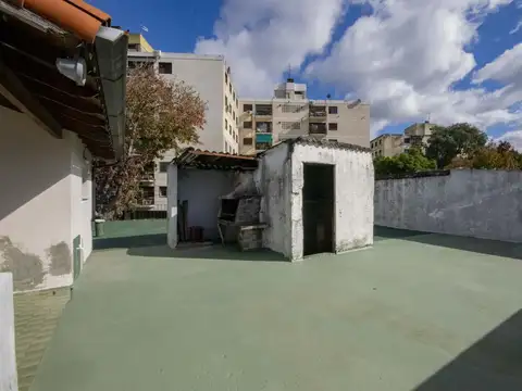 PH más 6 locales en venta en Martínez