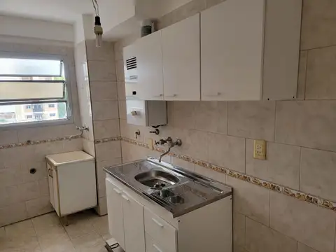 Departamento 3 ambientes con 1 baño