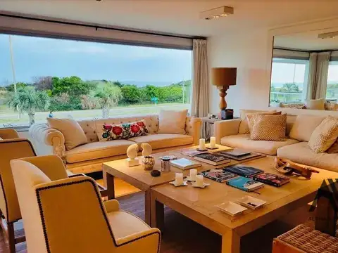 Departamento en Venta de 5 dormitorios