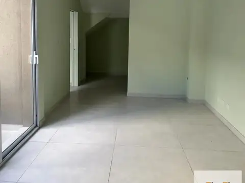 Depto Tipo Casa en Venta de 1 dormitorio