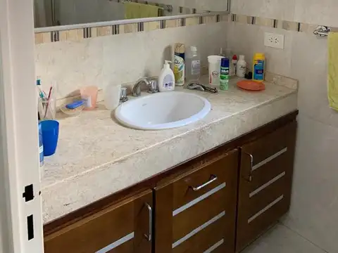 Departamento en Venta con 1 cochera