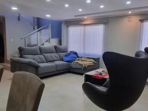 CASA APTA CREDITO  - TUPUNGATO