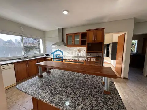Casa en Venta de 4 dormitorios