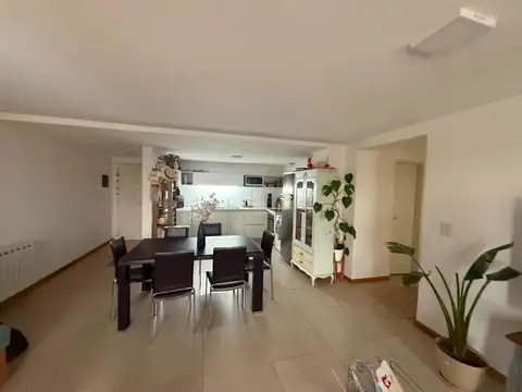 Departamento en Alquiler de 3 dormitorios