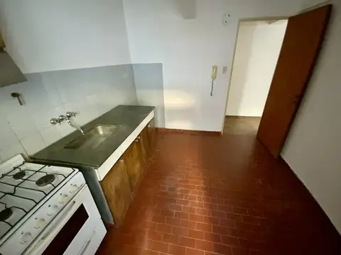 Departamento 3 ambientes con 1 baño