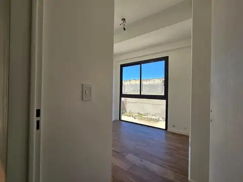 Departamento en Venta con 10 cocheras