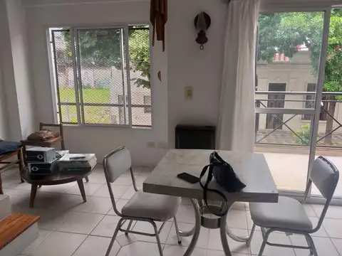 Depto Tipo Casa en Venta de 2 ambientes