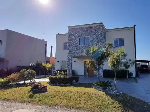 Casa en Venta en Canning, USD 330.000