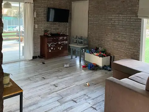 Casa en Alquiler en Villa Amelia, $ 1.400.000