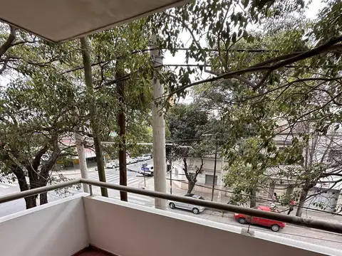 Urquiza al 1500