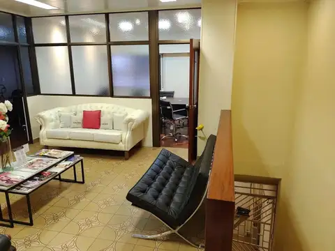 Oficina en Alquiler al Noreste