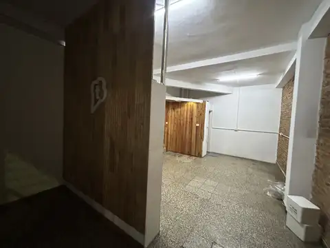 Intendente  Mendiluce 100