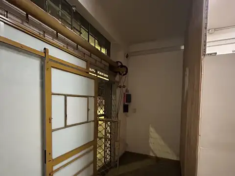 Intendente  Mendiluce 100