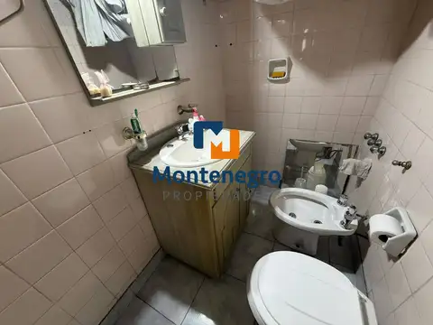 Depto Tipo Casa 3 ambientes con 2 baños