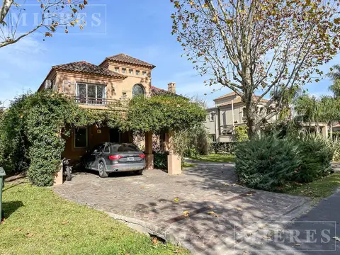 Casa en Venta de 3 dormitorios