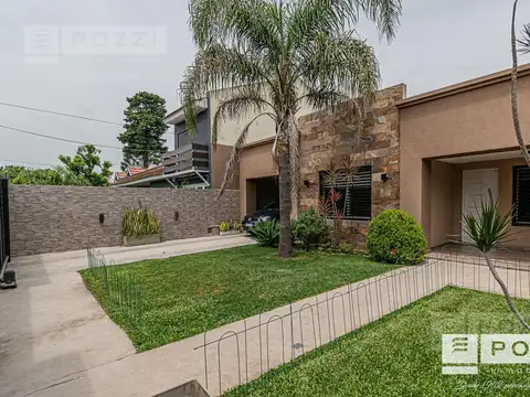 CASA a poco mts de R.197 - con piscina -  PACHECO, TIGRE - POZZI INMO