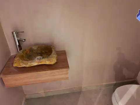 Departamento en Venta en Campana, USD 115.000