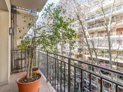 Departamento en Venta con 2 cocheras