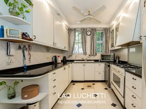 Casa 7 ambientes con 6 baños
