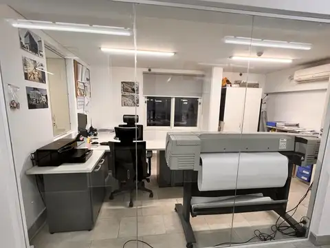 Oficina en Alquiler al Oeste