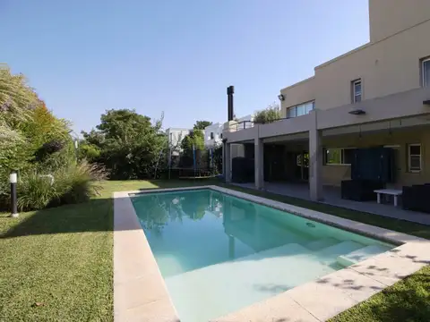 HORACIO QUIROGA 4900, Piso 0