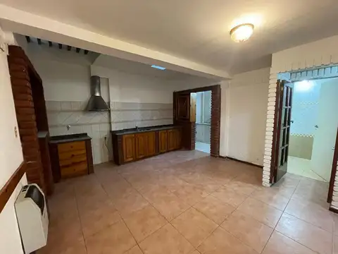 Depto Tipo Casa en Alquiler 15 años
