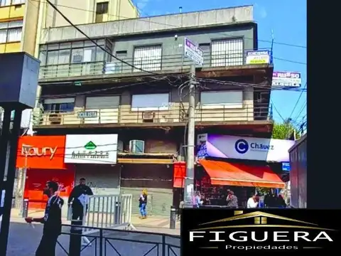 Peru 2500, Piso 2