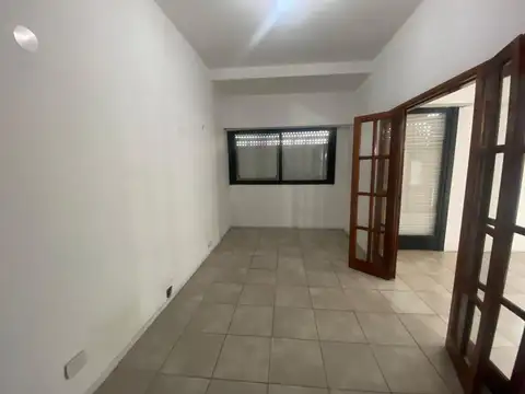 Oficina - Alquiler - Argentina, La Matanza - Peru 2518
