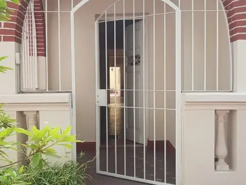 Casa en Alquiler en Colegiales, $ 3.000.000