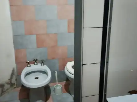 Depto Tipo Casa en Venta 60 años
