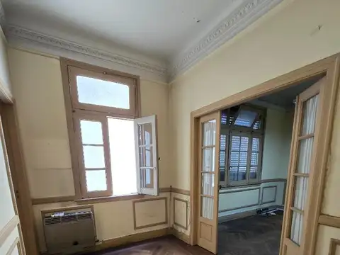 Montevideo 600, Piso 6