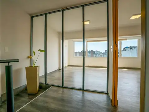 Oficina en Venta en Recoleta, USD 250.000