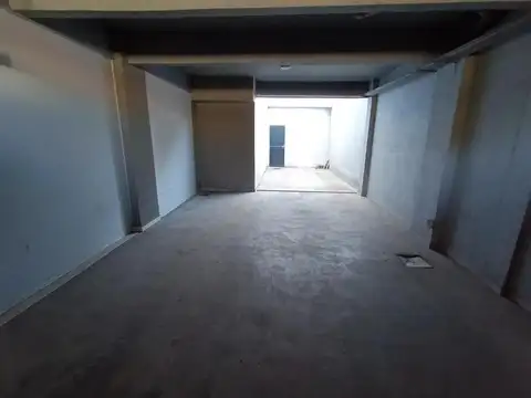 Presidente Arturo Umberto Illia e/ Güemes y Luis María Campos