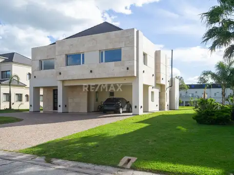 CASA EN VENTA SAINT THOMAS ESTE OESTE 7 AMB CUOTAS