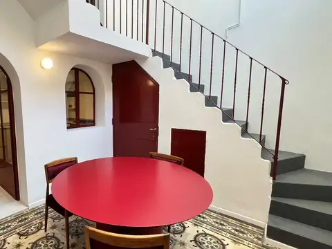 Depto Tipo Casa en Venta en Abasto, USD 140.000