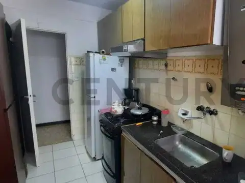 San Luis 2000, Piso 9