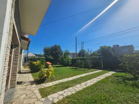 Casa en Venta en Monte Grande, USD 210.000