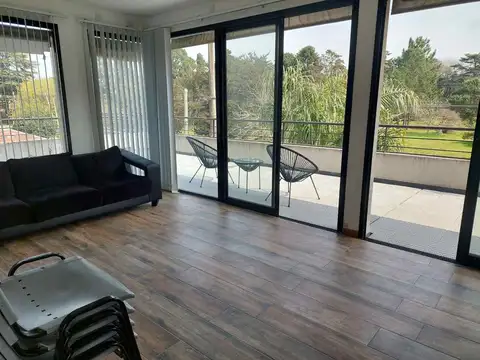 Oficina en Venta con 1 cochera