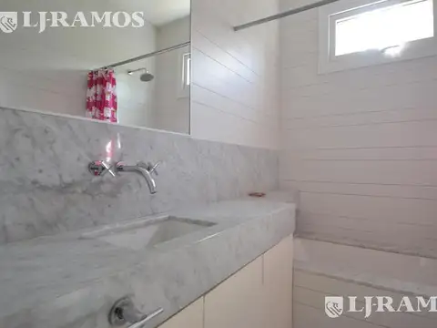 Departamento en Alquiler de 5 ambientes