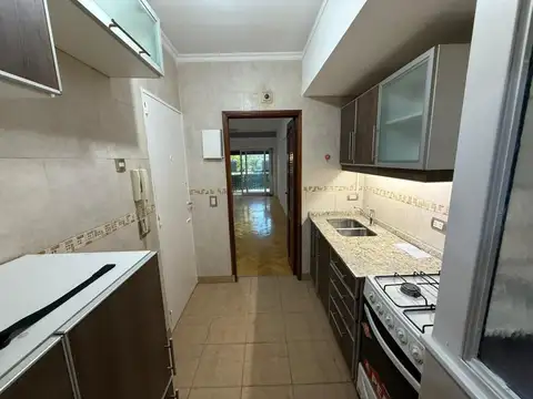 Departamento 4 ambientes con 2 baños