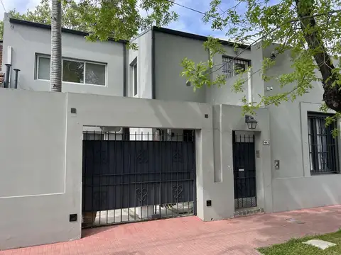 Casa en Alquiler Temporal de 4 dormitorios