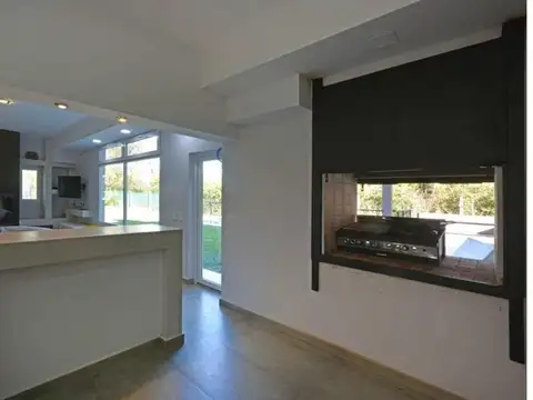 Casa en Venta en Los Polvorines, USD 350.000