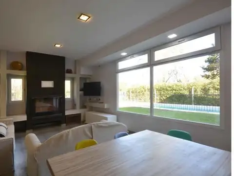 Casa en Venta al Este